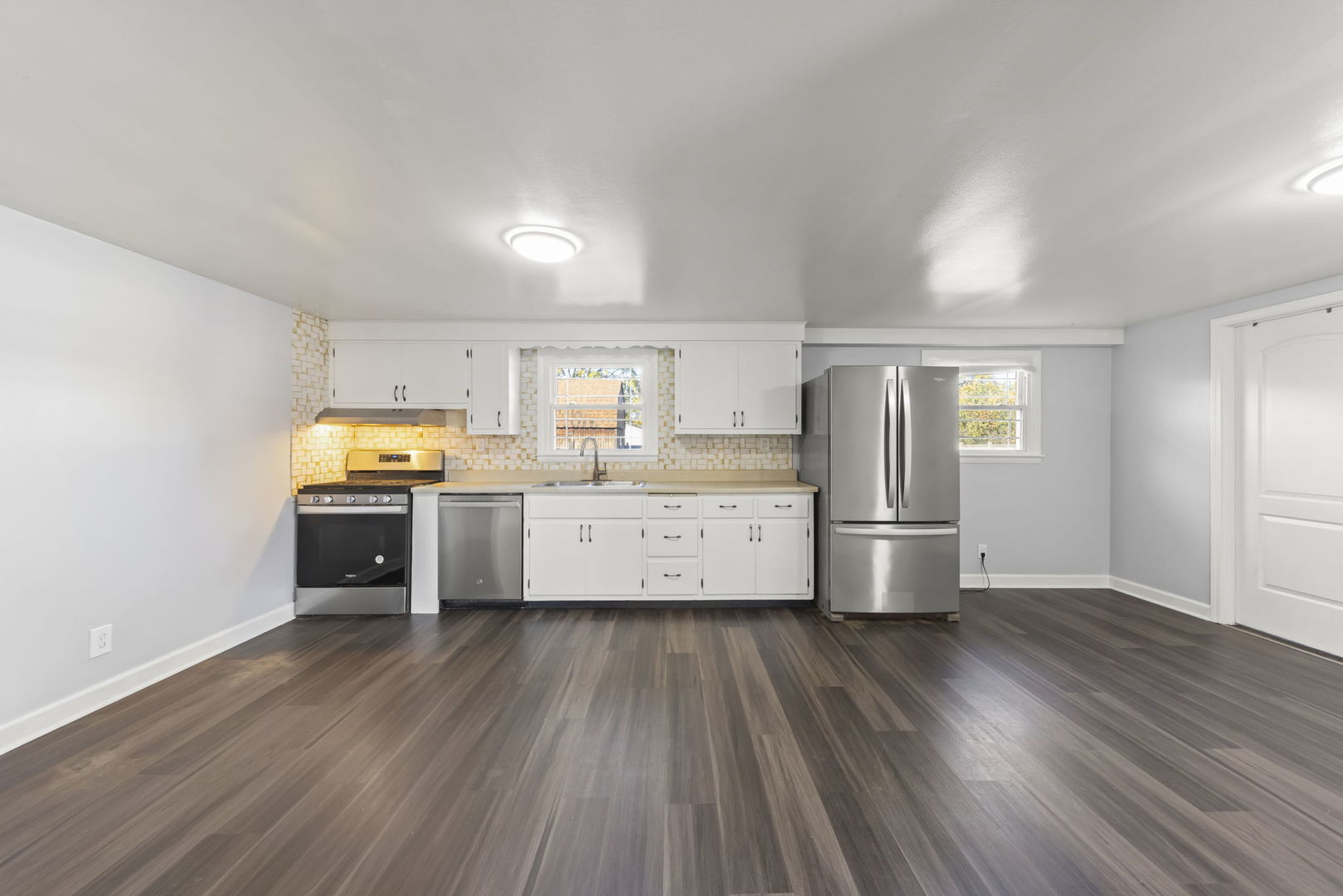 19136 Jacquie Avenue, Romeoville, IL 60446