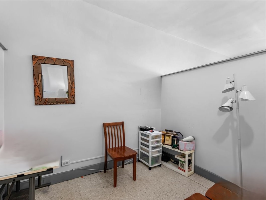 216 E North Avenue, Northlake, IL 60164