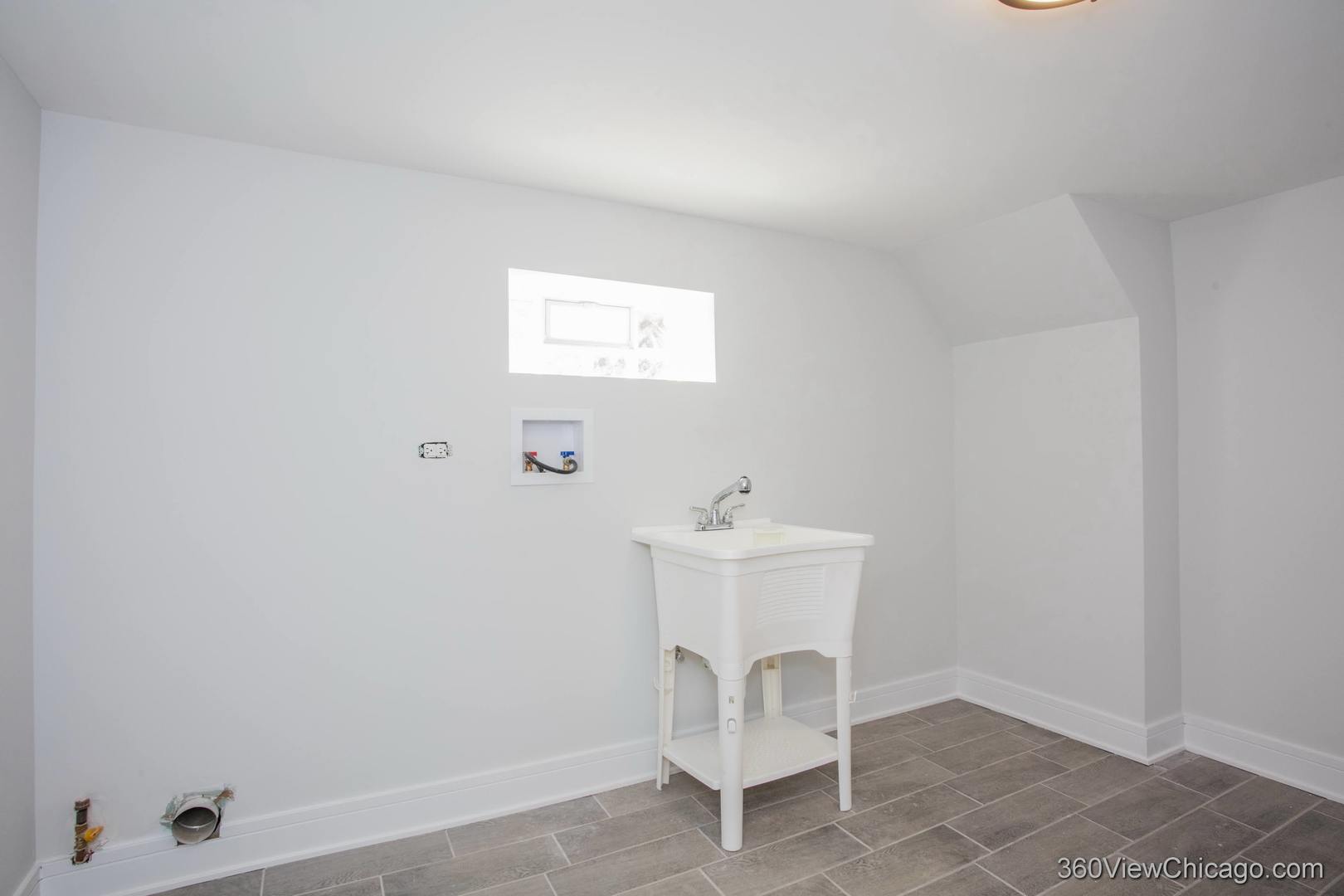 12412 S Stewart Avenue, Chicago, IL 60628