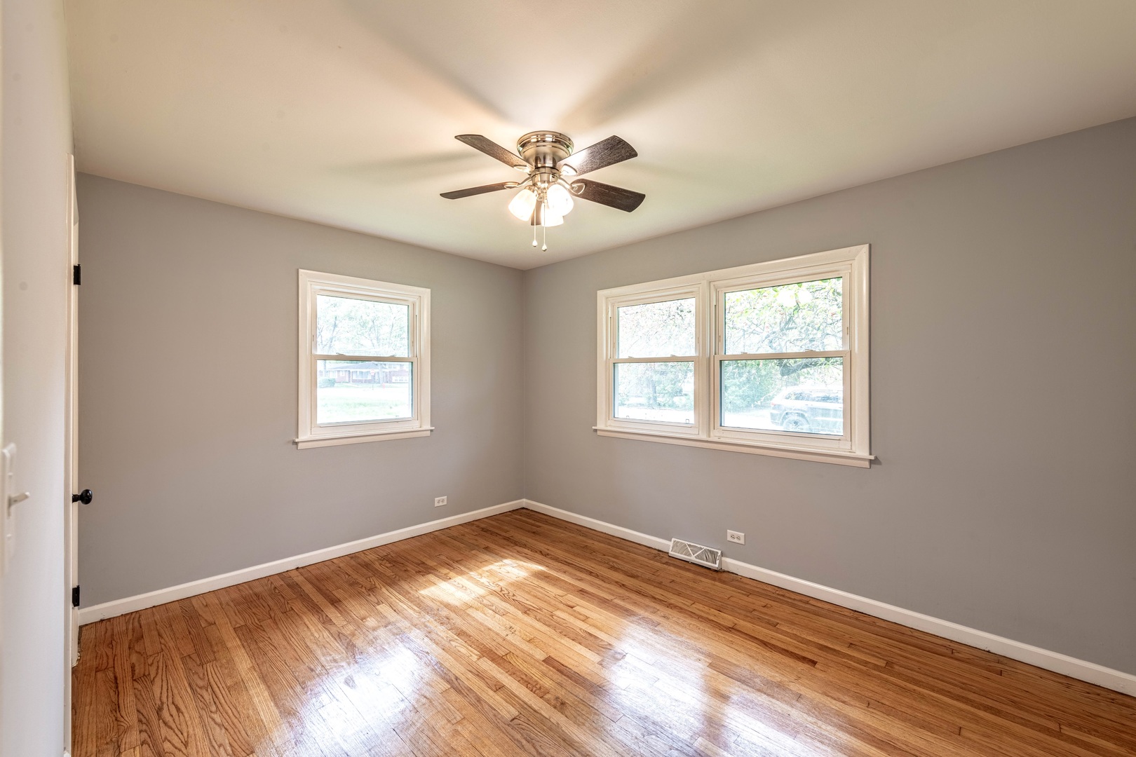 16037 Evans Avenue, South Holland, IL 60473