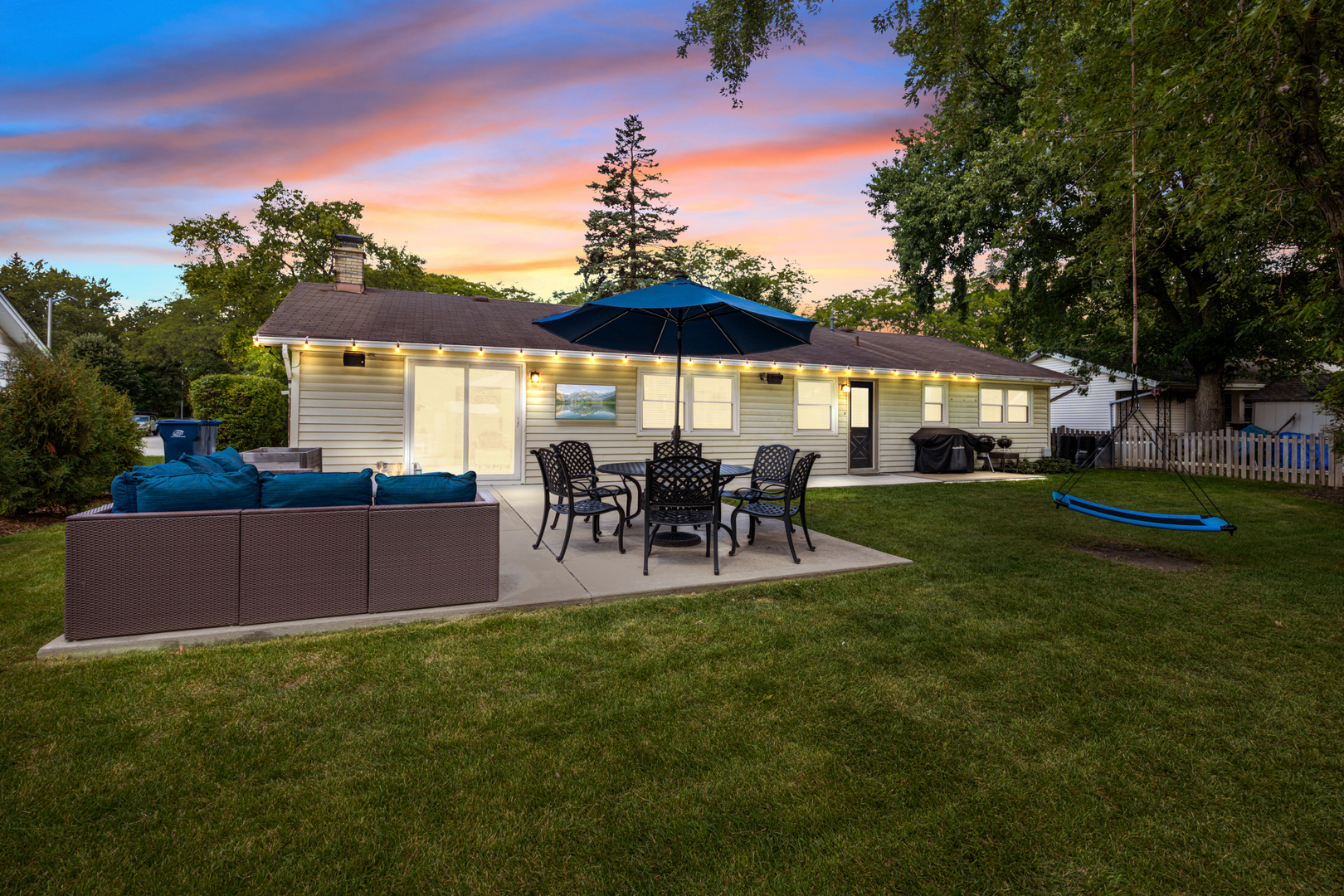 1011 Mercury Drive, Schaumburg, IL 60193