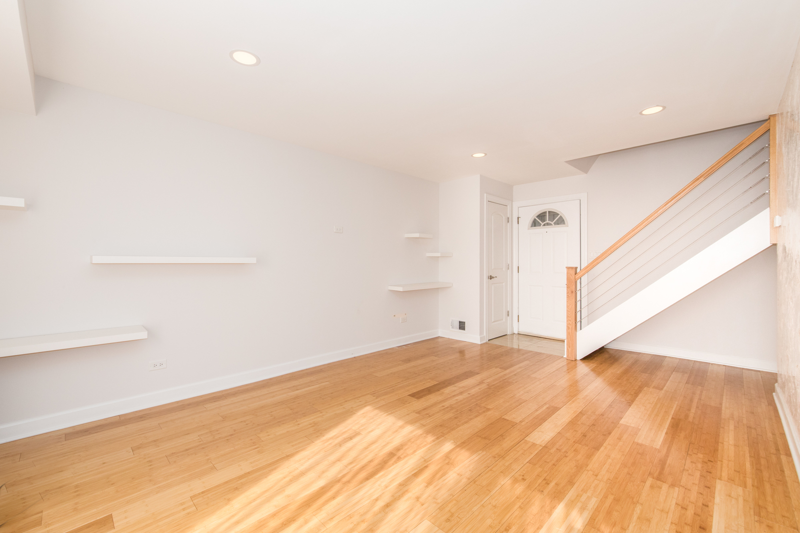 26 Cour Versaille Court #26, Palos Hills, IL 60465