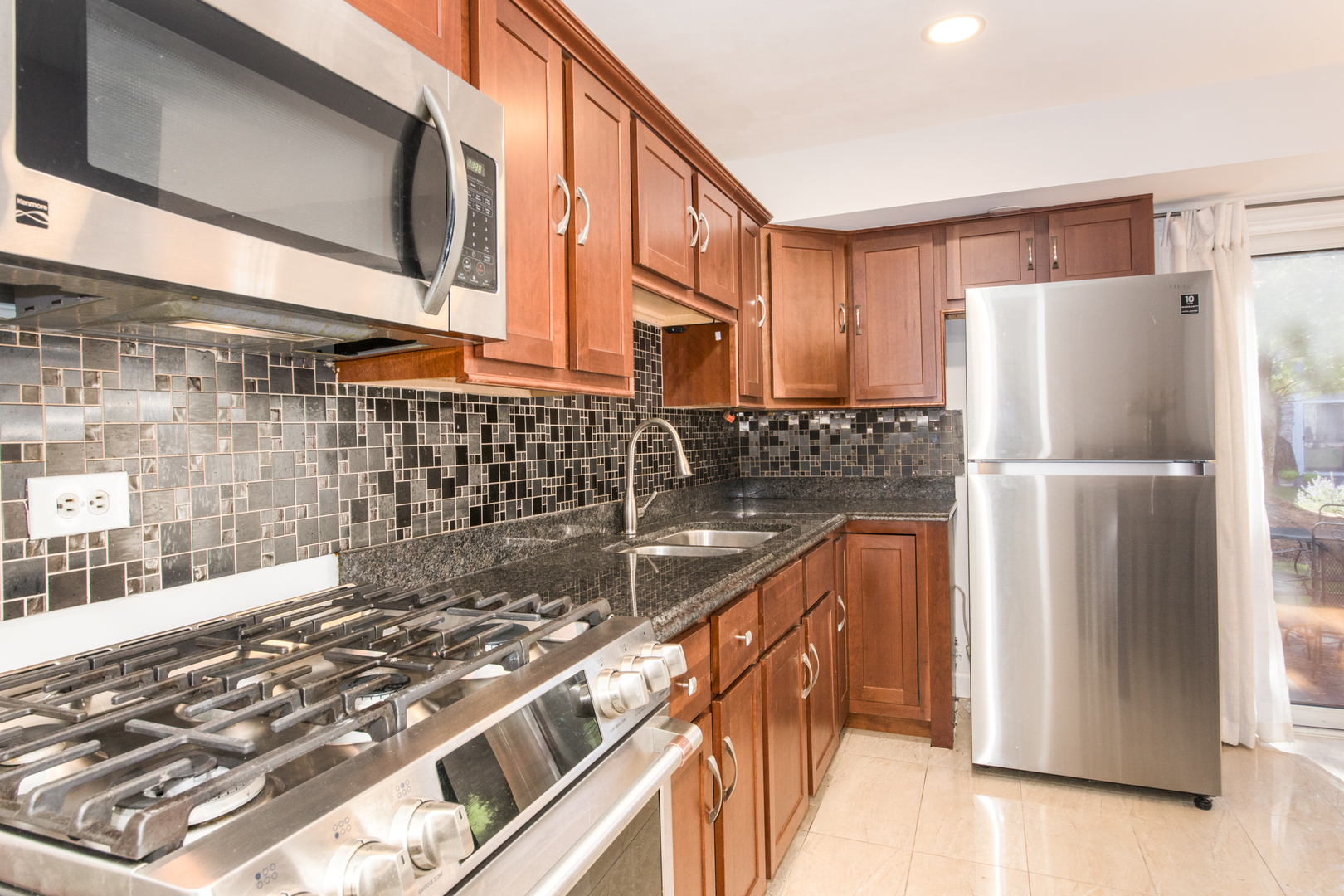 26 Cour Versaille Court #26, Palos Hills, IL 60465