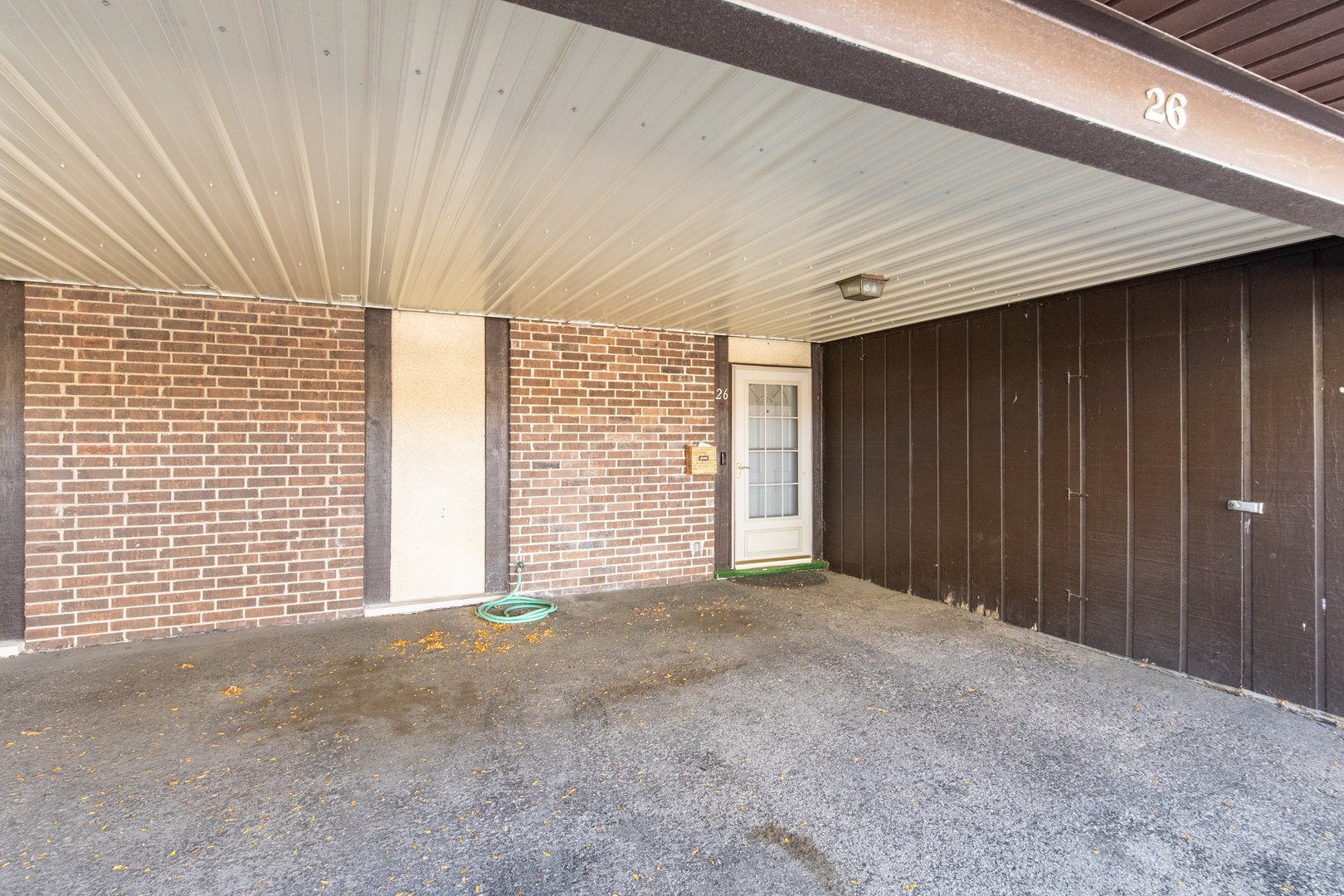 26 Cour Versaille Court #26, Palos Hills, IL 60465