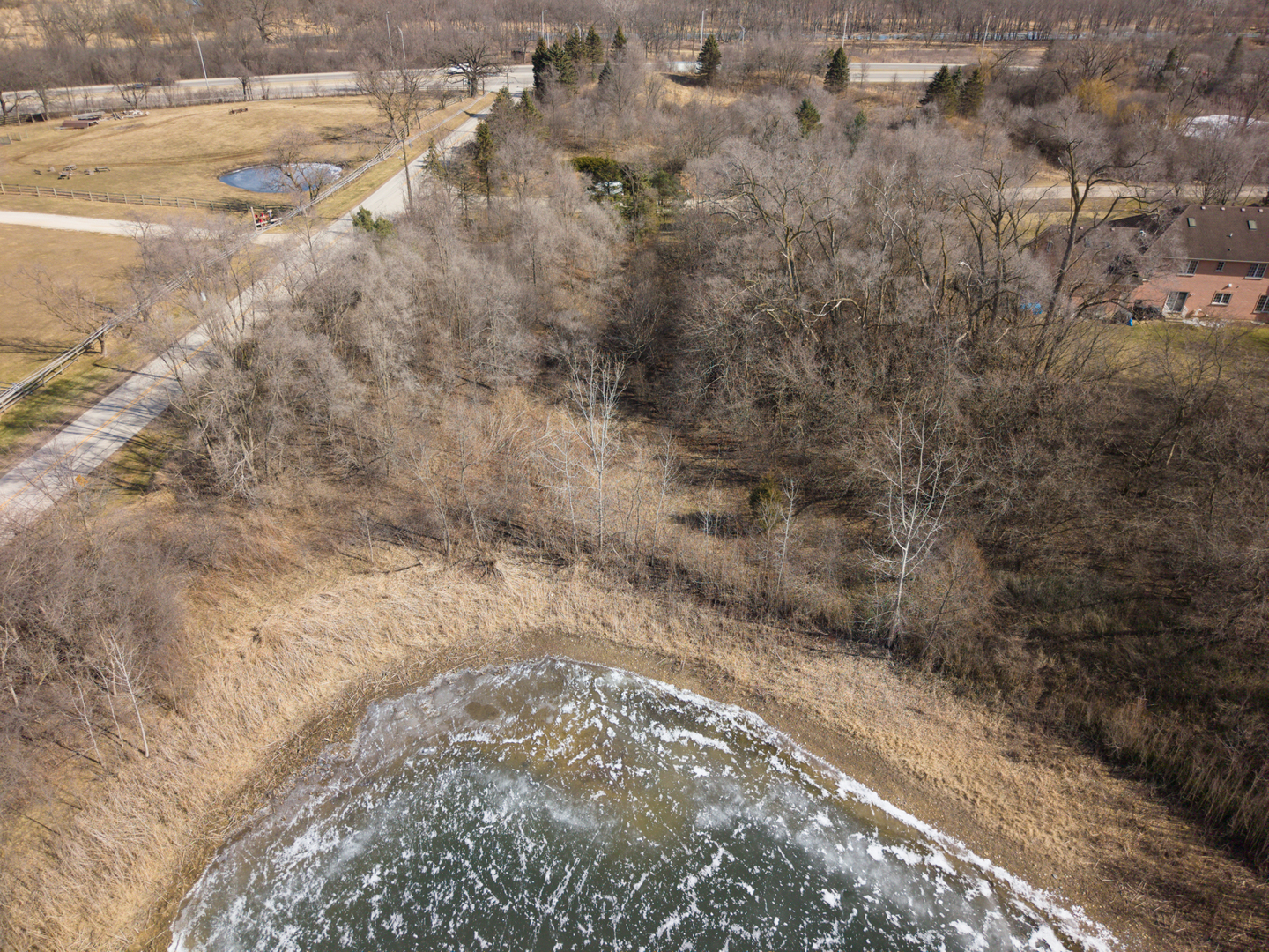 39976 Jonathan Knolls Lane, Wadsworth, IL 60083