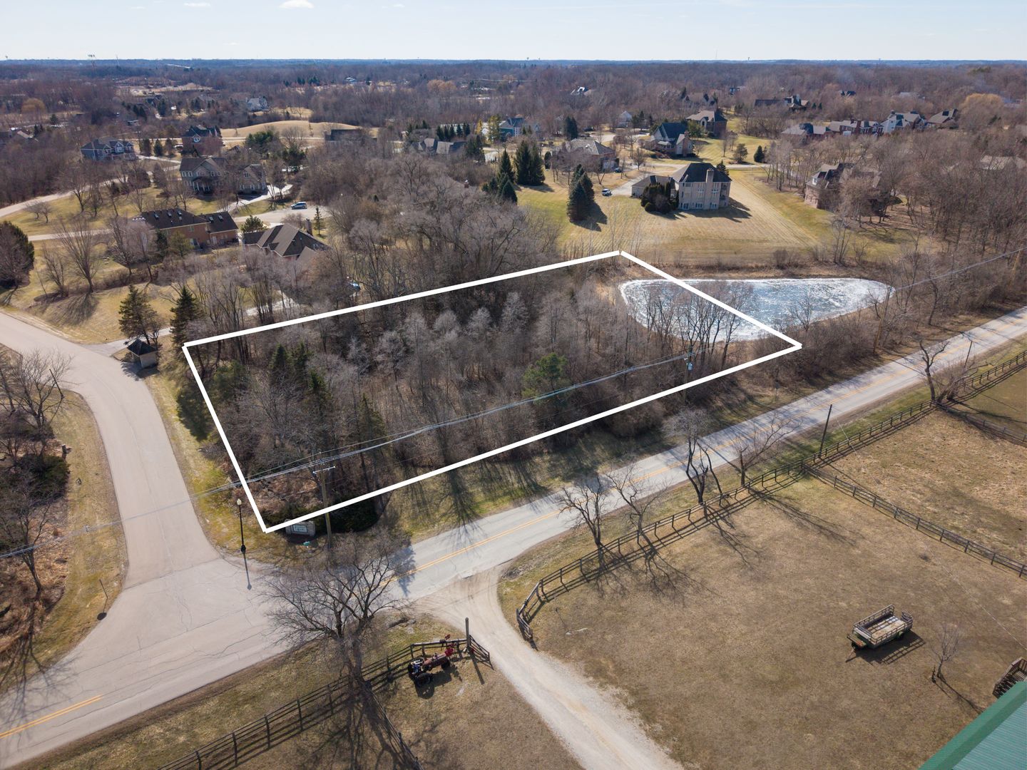 39976 Jonathan Knolls Lane, Wadsworth, IL 60083