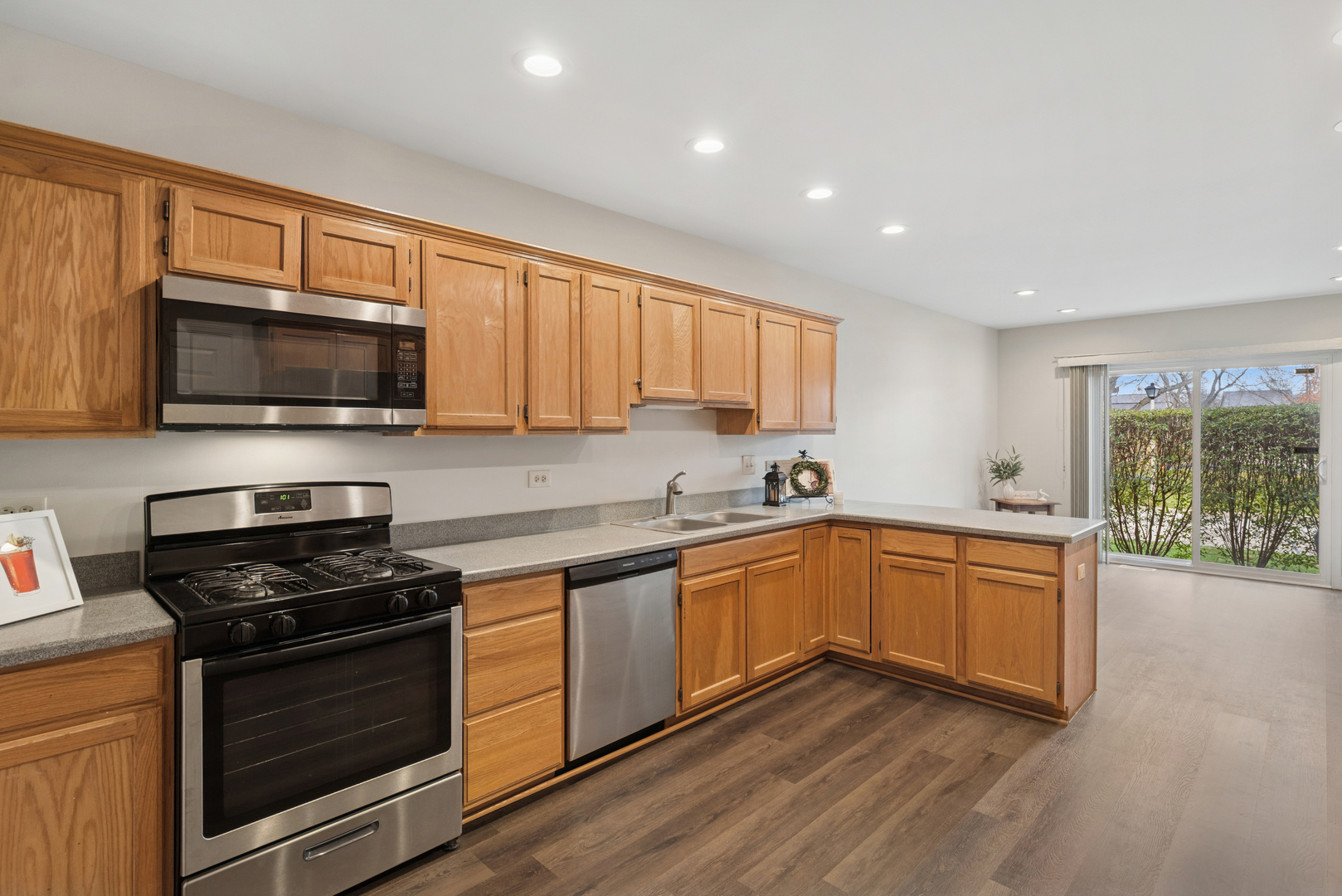 810 Braeman Court #0, Libertyville, IL 60048