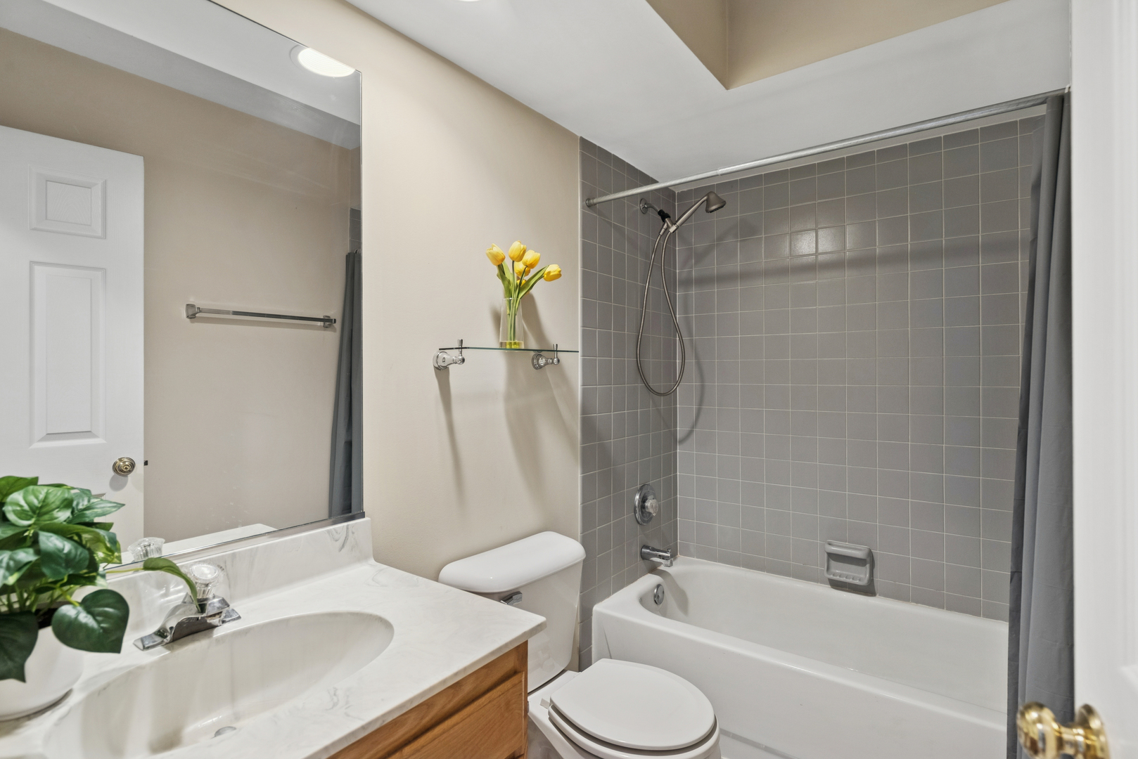 810 Braeman Court #0, Libertyville, IL 60048