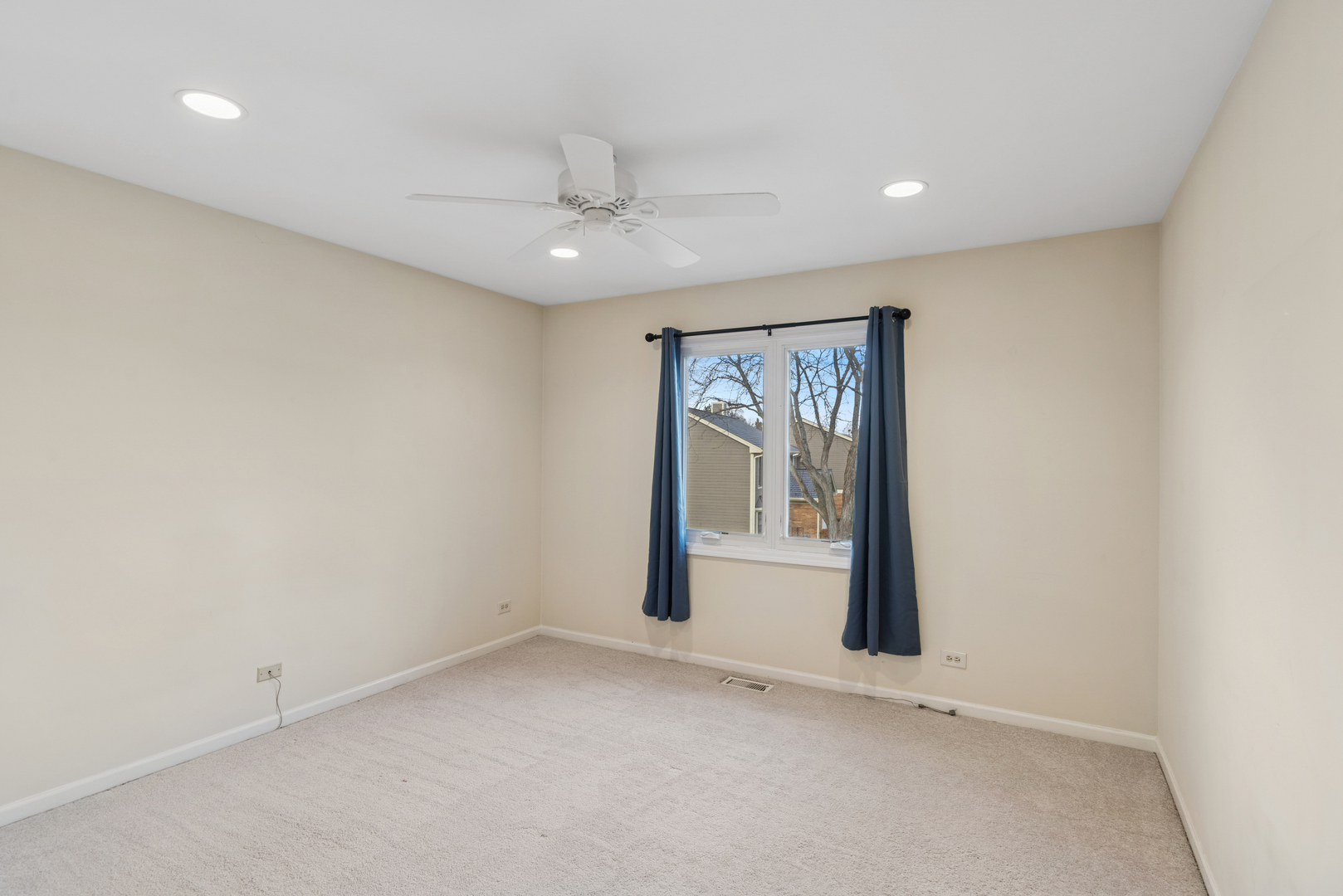 810 Braeman Court #0, Libertyville, IL 60048