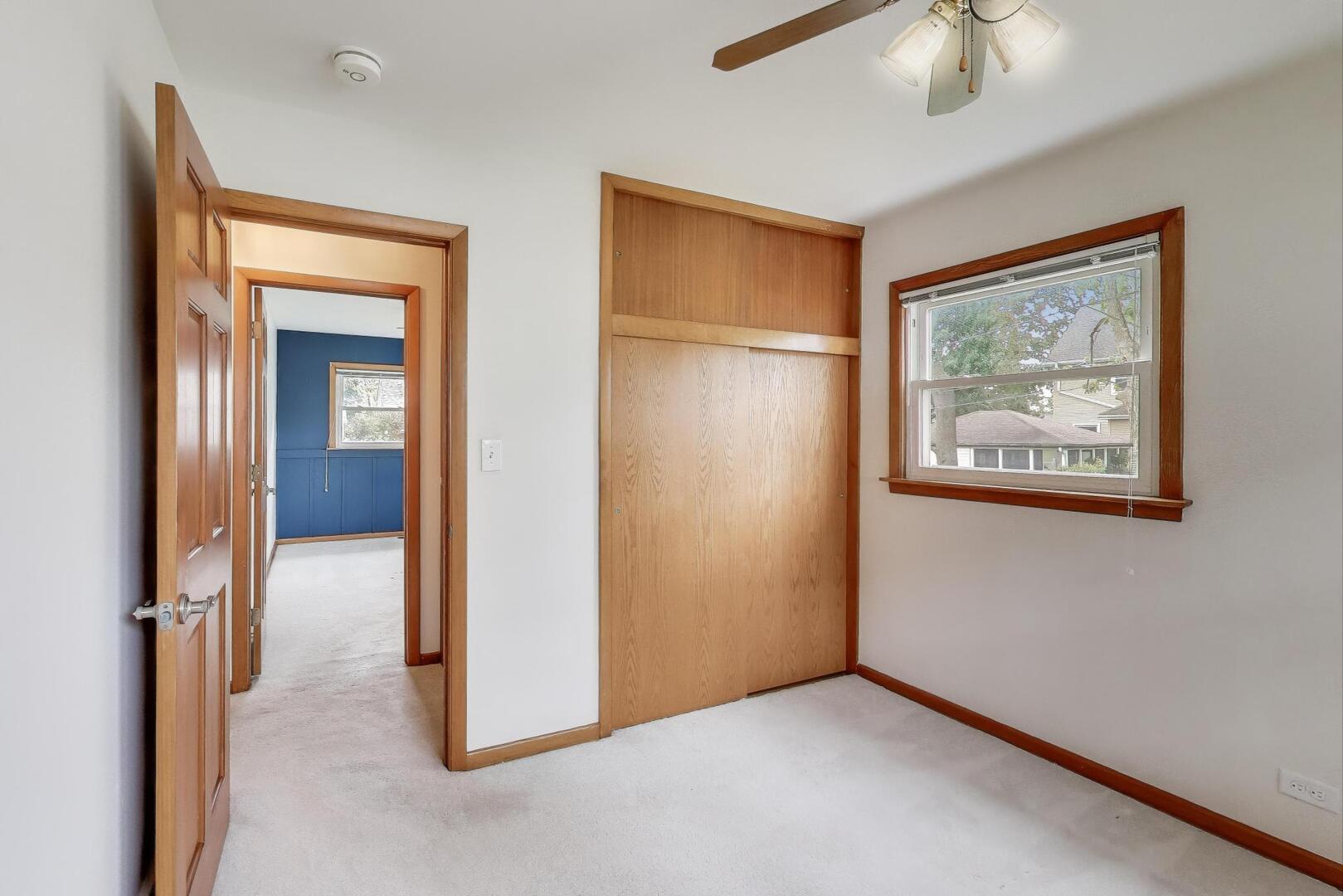 821 Warrenville Road, Wheaton, IL 60189