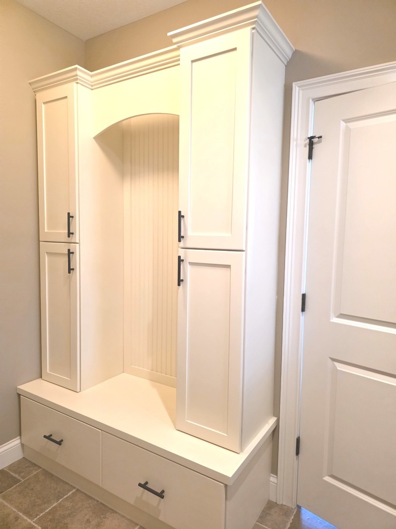 9667 Crossbow Drive, Bloomington, IL 61705