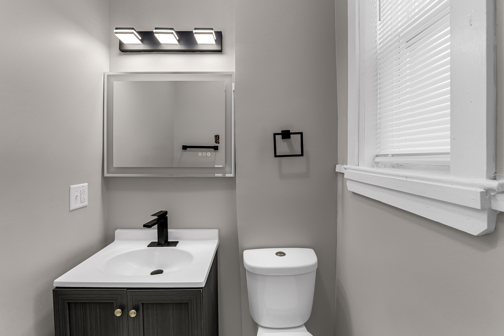 6360 S Greenwood Avenue #3, Chicago, IL 60637