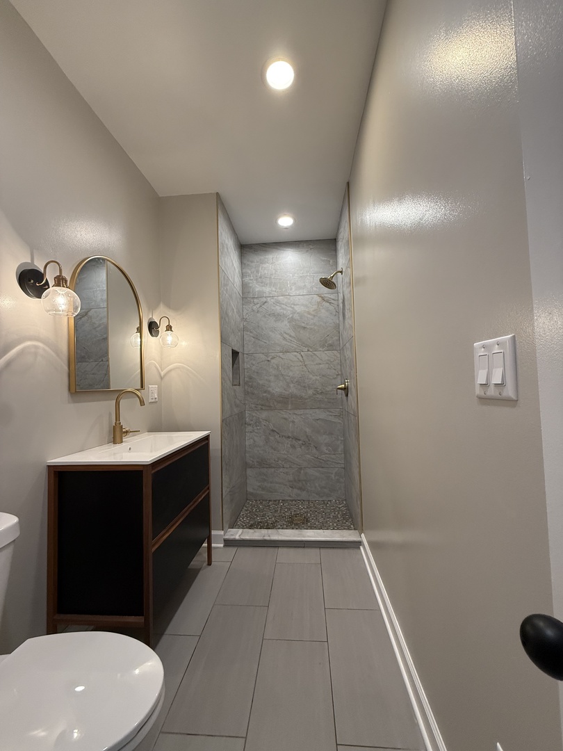 912 N Ashland Avenue #1A, Chicago, IL 60622