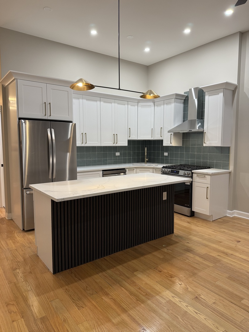 912 N Ashland Avenue #1A, Chicago, IL 60622