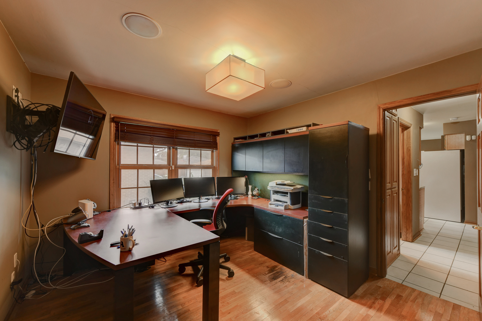 17706 Wentworth Avenue, Lansing, IL 60438