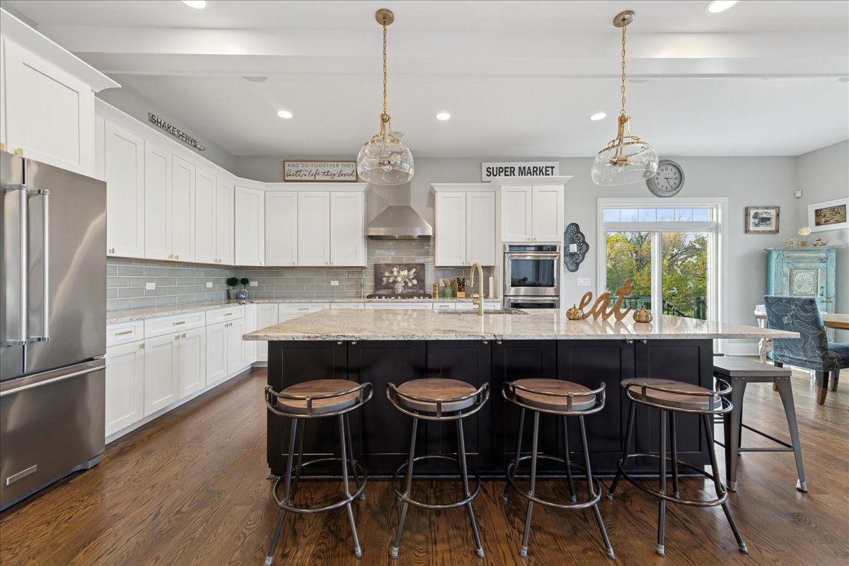 23213 N Sanctuary Club Drive, Kildeer, IL 60047