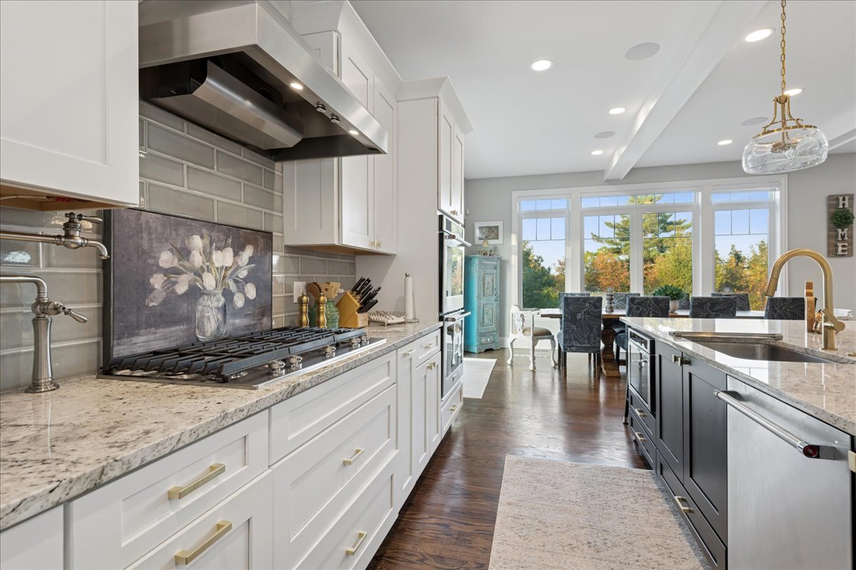 23213 N Sanctuary Club Drive, Kildeer, IL 60047