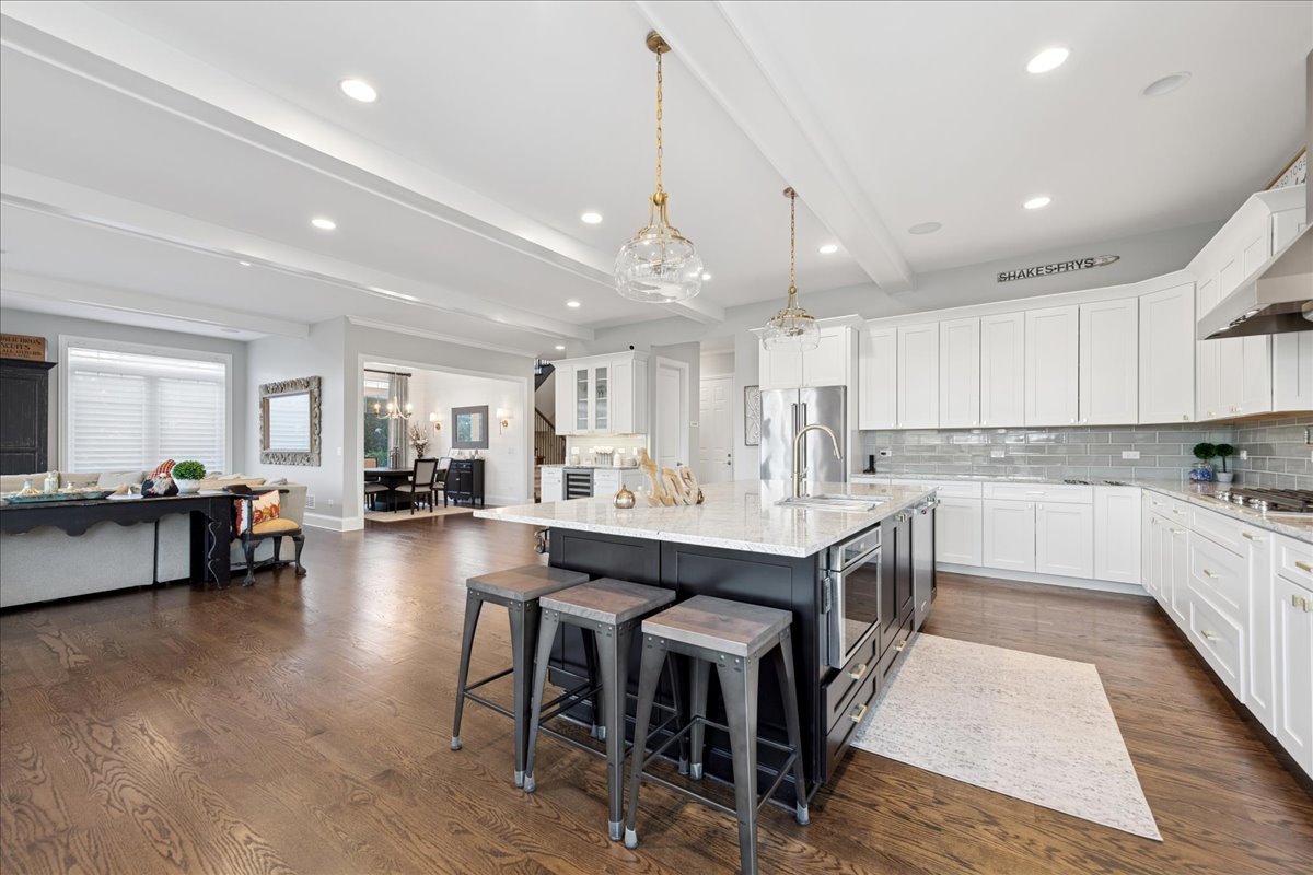 23213 N Sanctuary Club Drive, Kildeer, IL 60047