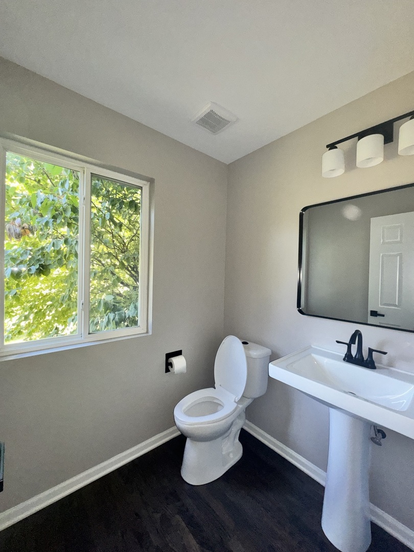 737 Springwood Drive, Joliet, IL 60431