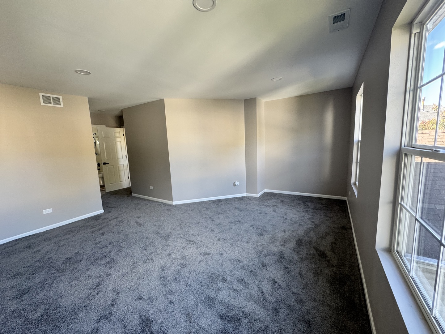 737 Springwood Drive, Joliet, IL 60431