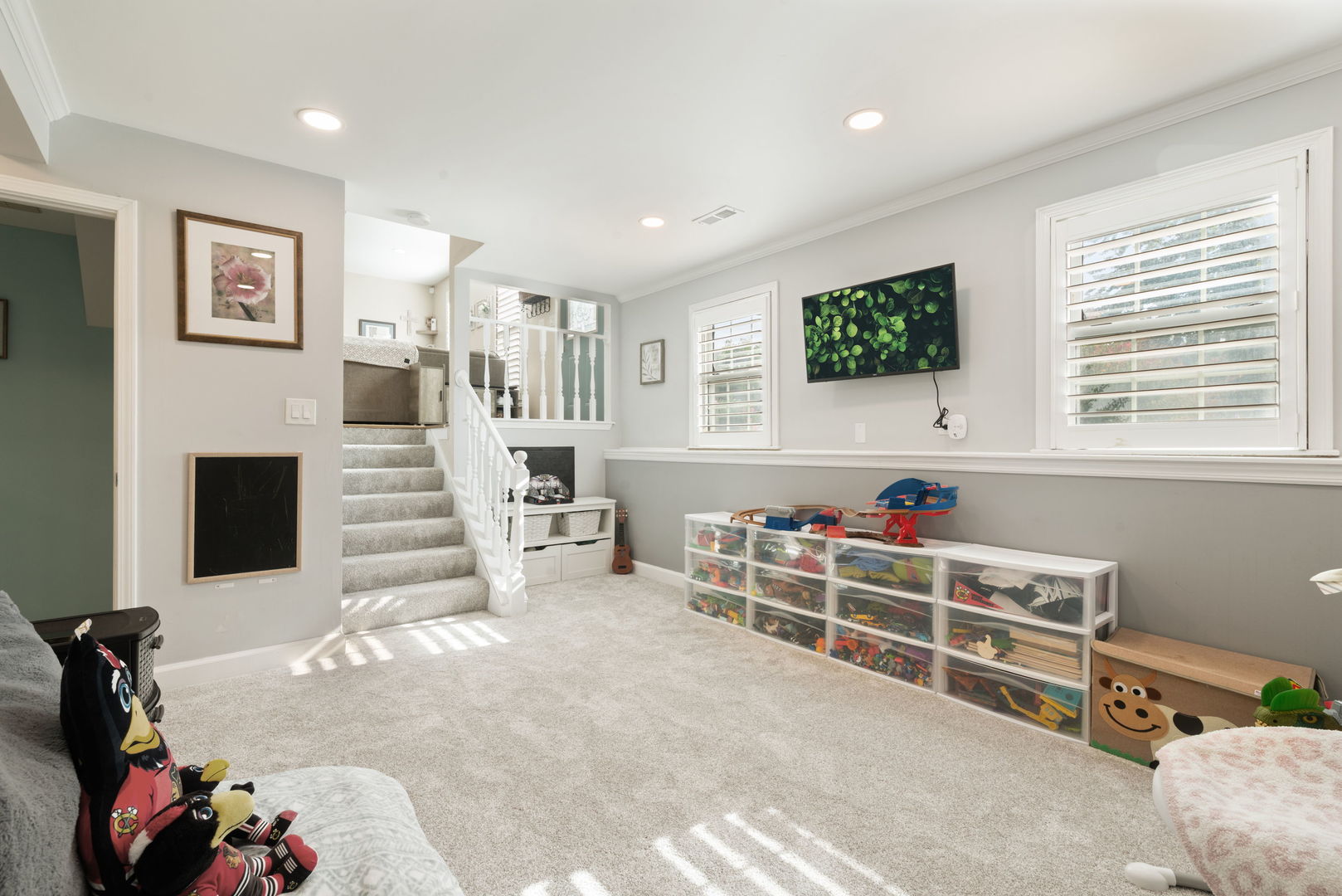 751 Cypress Lane, Carol Stream, IL 60188