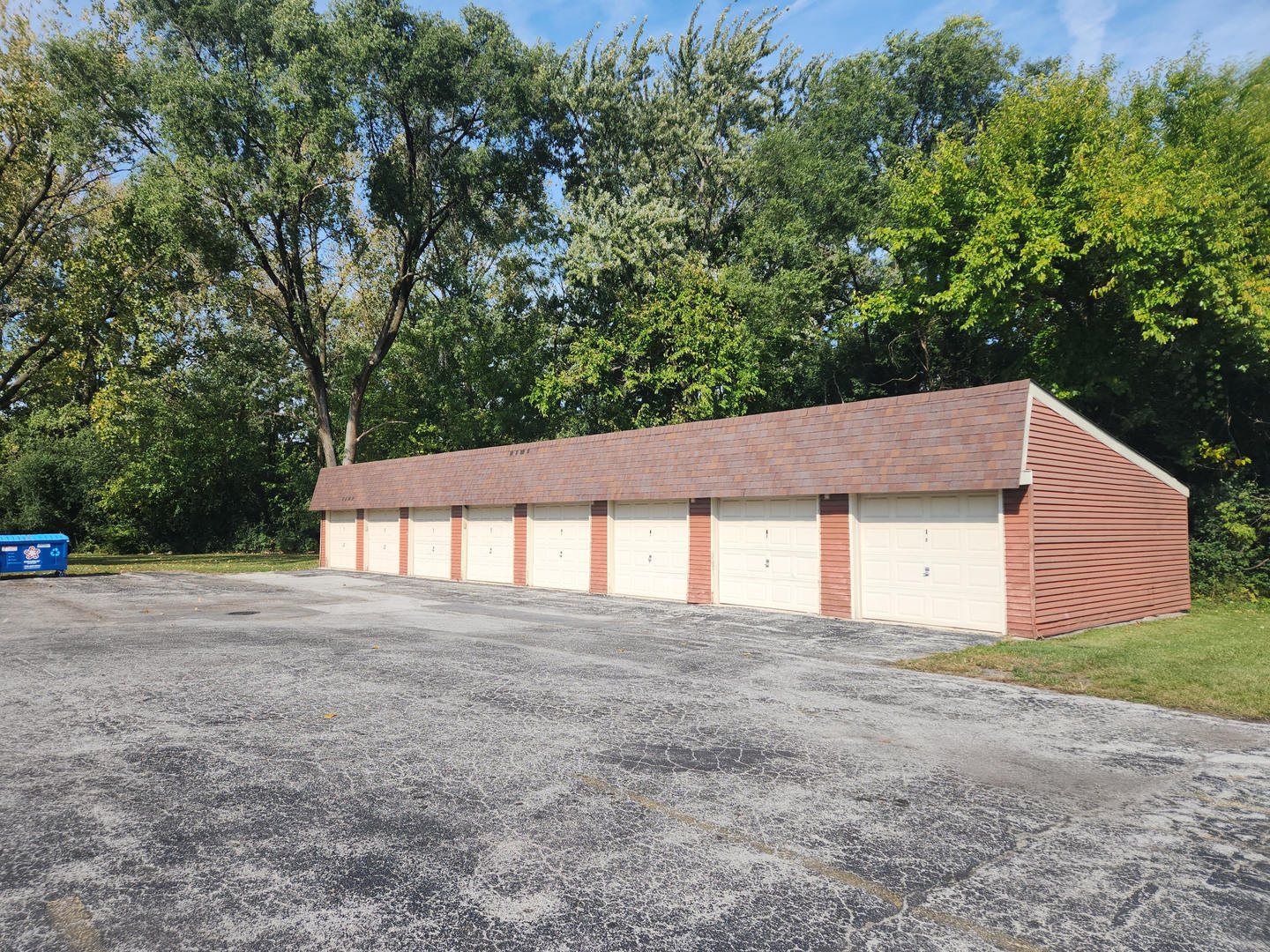 14969 S willowcrest Drive #17, Midlothian, IL 60445