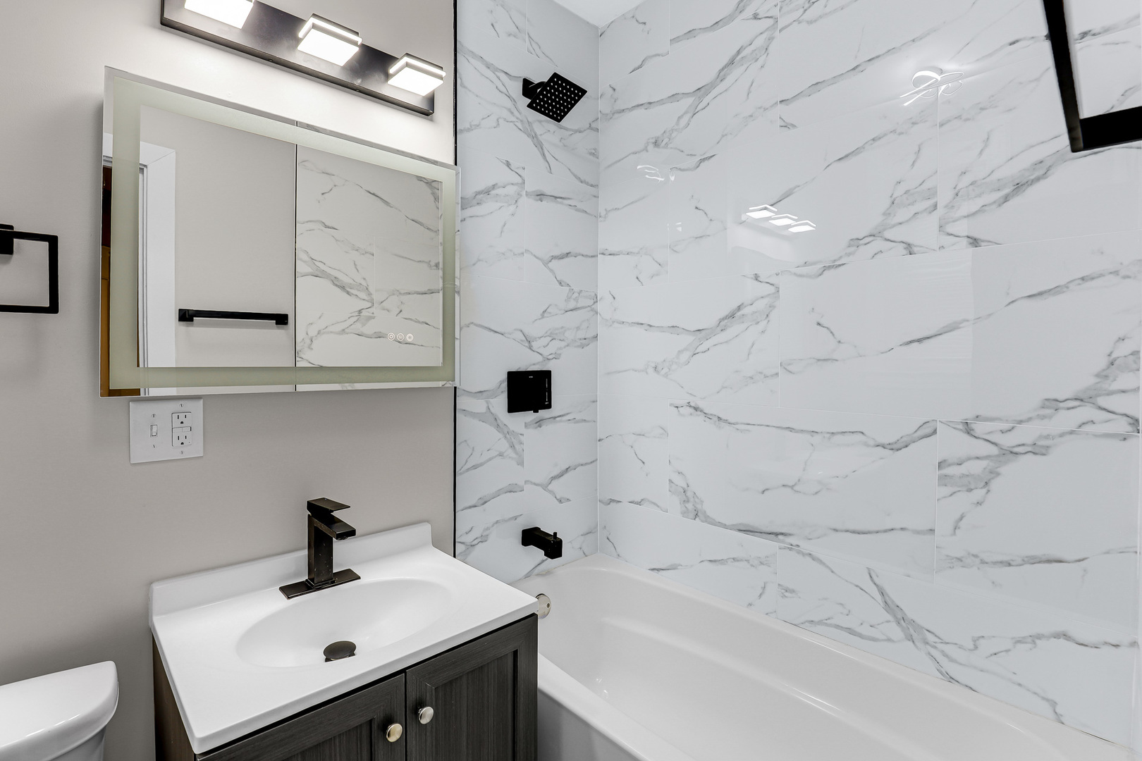 6362 S Greenwood Avenue #1, Chicago, IL 60637