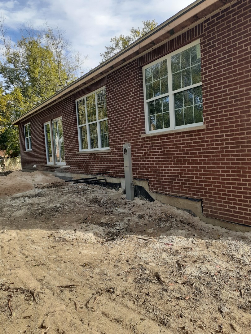 593 Farm Street, Crete, IL 60417