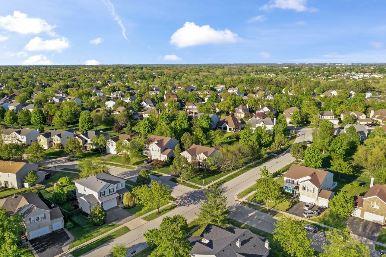1018 Butterfield Circle, Shorewood, IL 60404