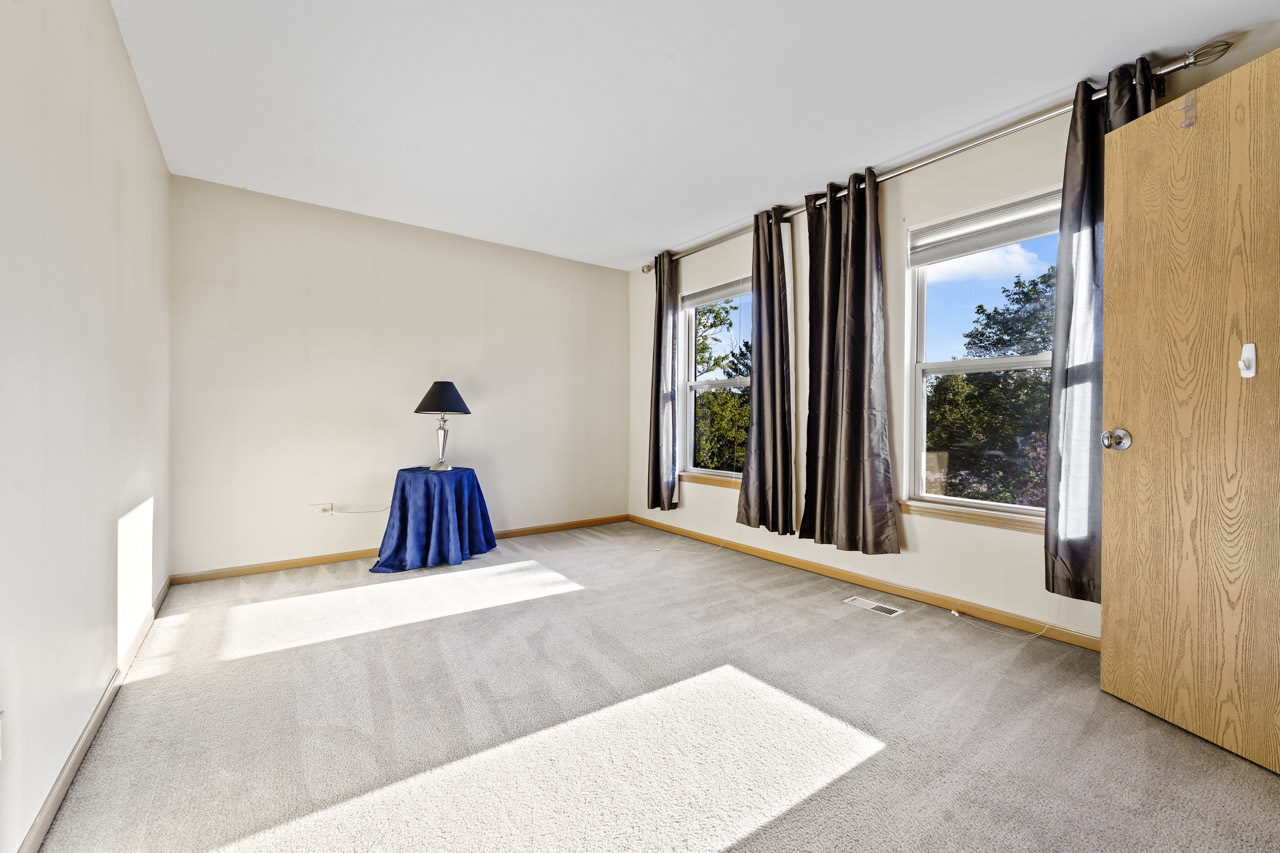 1018 Butterfield Circle, Shorewood, IL 60404