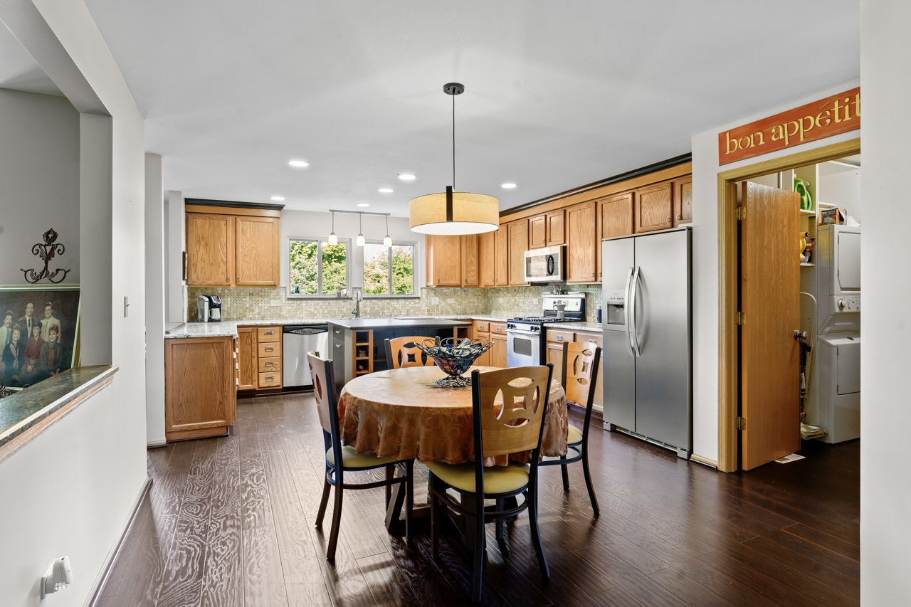 1018 Butterfield Circle, Shorewood, IL 60404