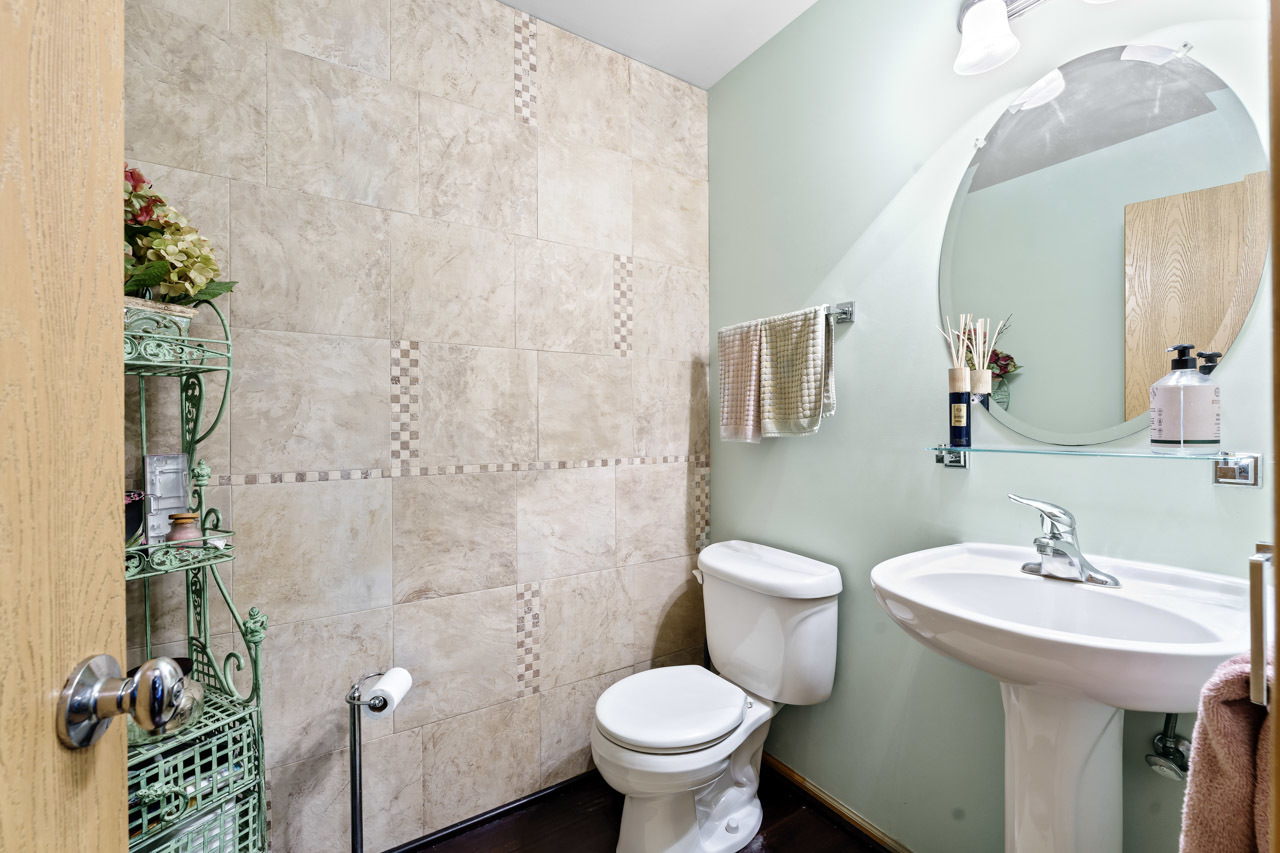 1018 Butterfield Circle, Shorewood, IL 60404