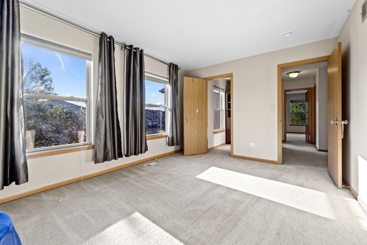 1018 Butterfield Circle, Shorewood, IL 60404