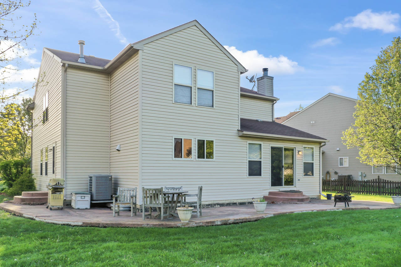 1018 Butterfield Circle, Shorewood, IL 60404