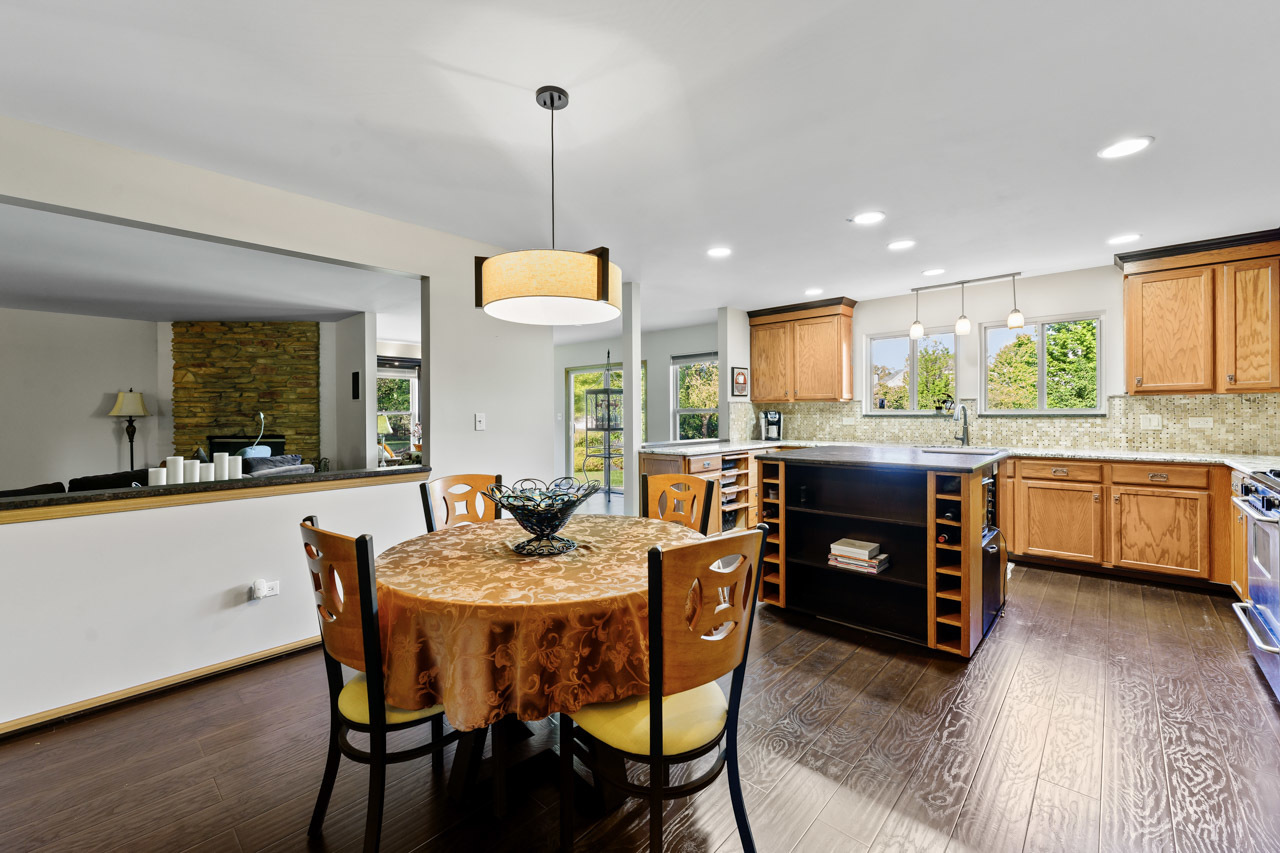 1018 Butterfield Circle, Shorewood, IL 60404