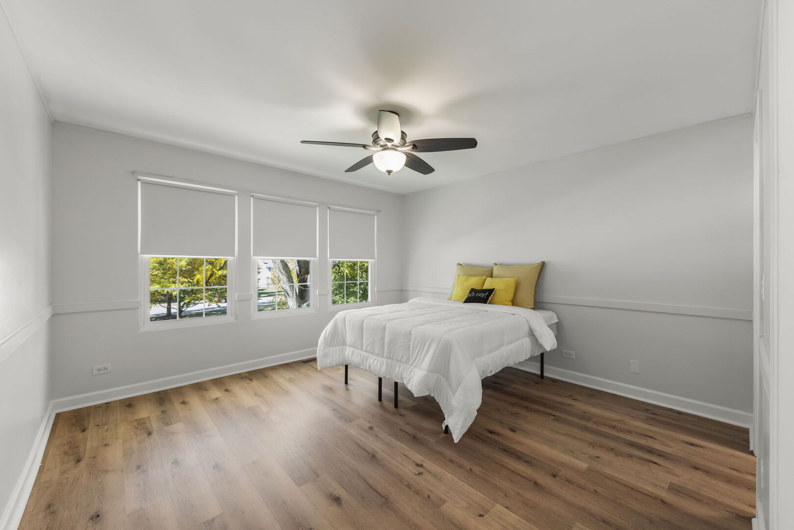 334 Ogden Falls Boulevard, Oswego, IL 60543