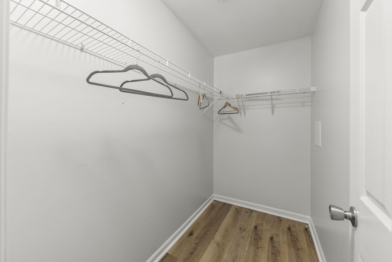 334 Ogden Falls Boulevard, Oswego, IL 60543