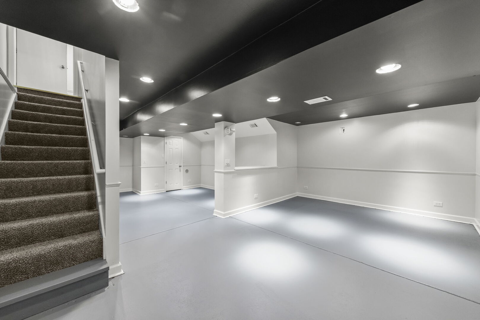 334 Ogden Falls Boulevard, Oswego, IL 60543