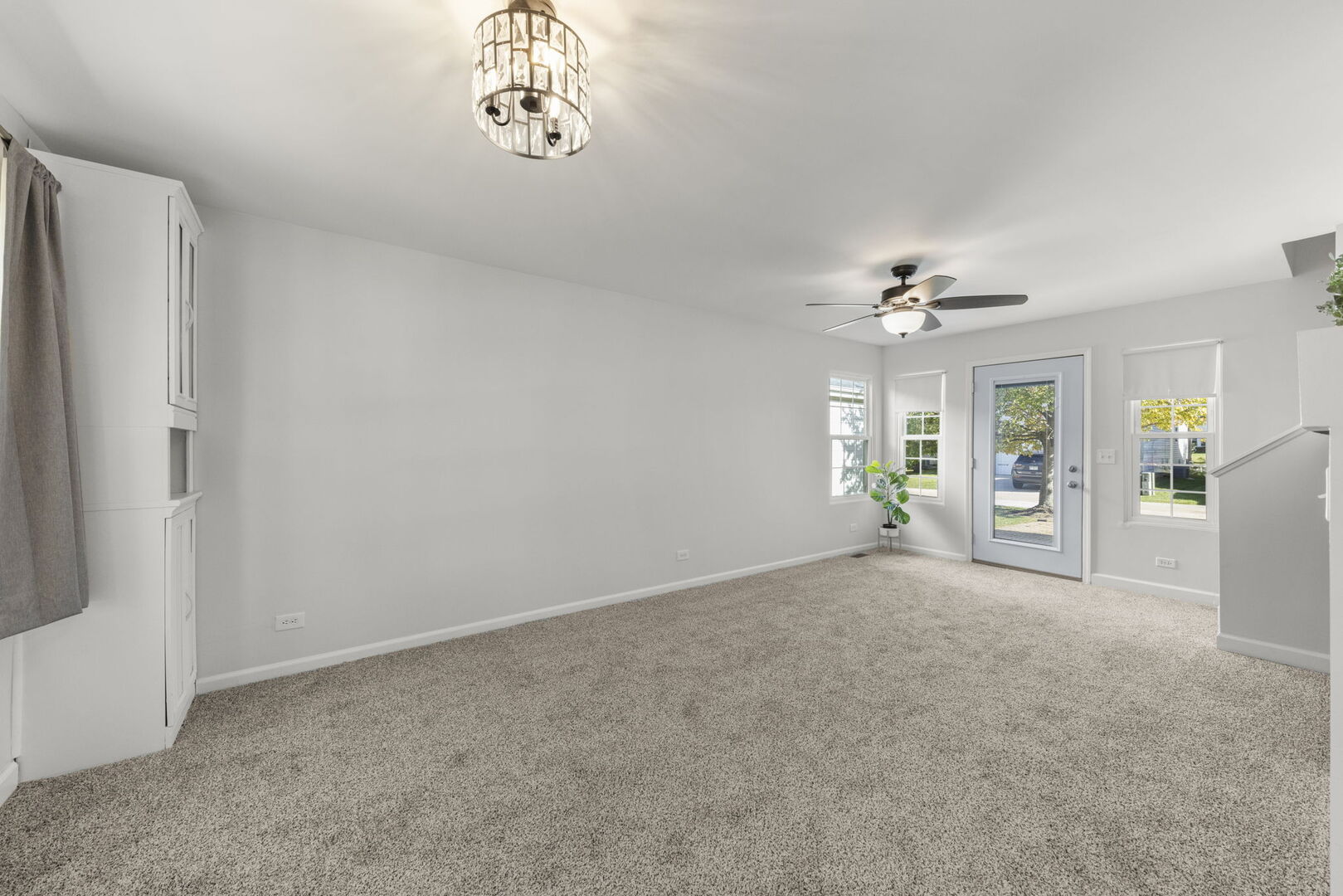 334 Ogden Falls Boulevard, Oswego, IL 60543