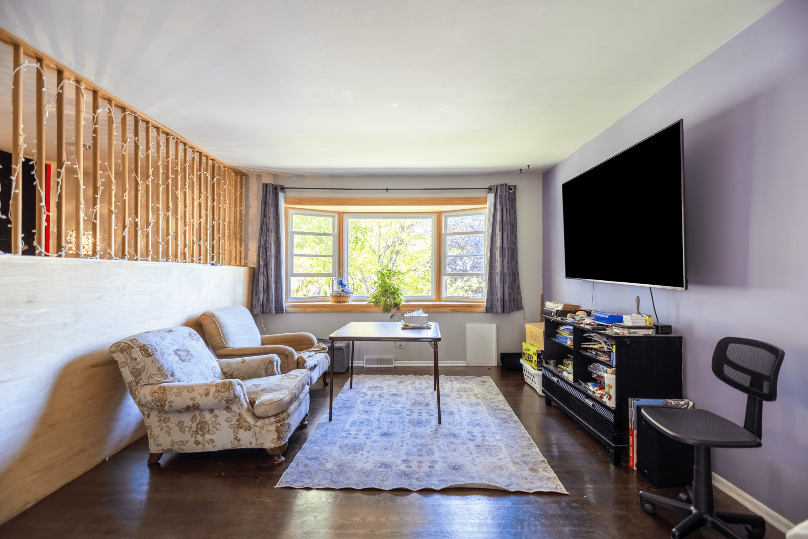 67 Rose Tree Lane, Lindenhurst, IL 60046