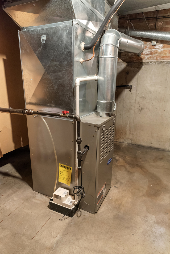 8306 Central Avenue, Morton Grove, IL 60053