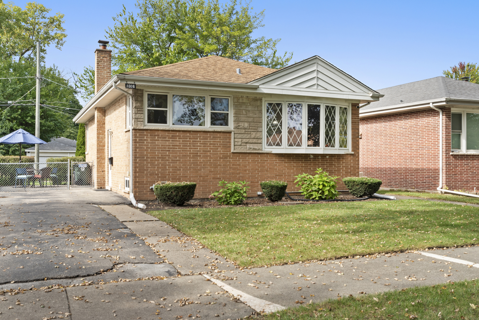 8306 Central Avenue, Morton Grove, IL 60053