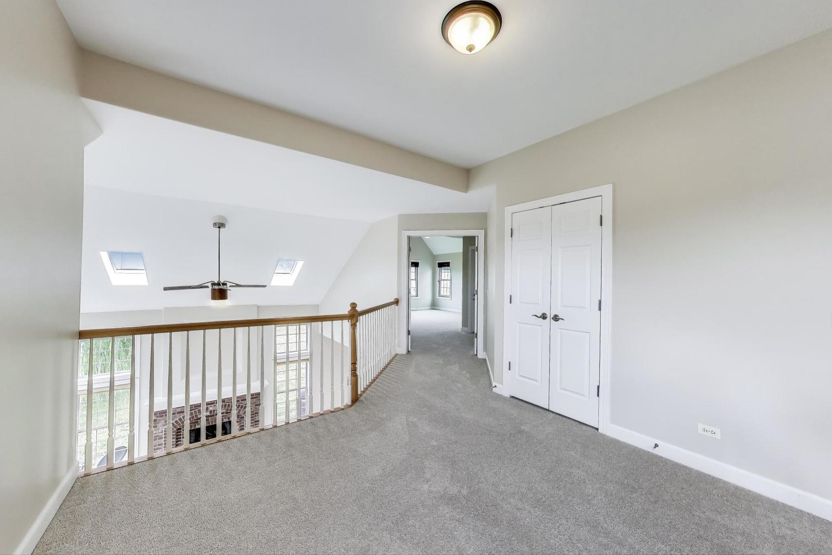 12354 S Blue Water Parkway, Plainfield, IL 60585