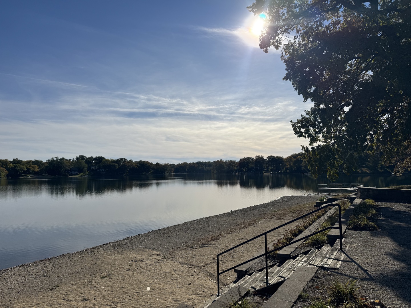 18 Greenview Road, Oakwood Hills, IL 60013