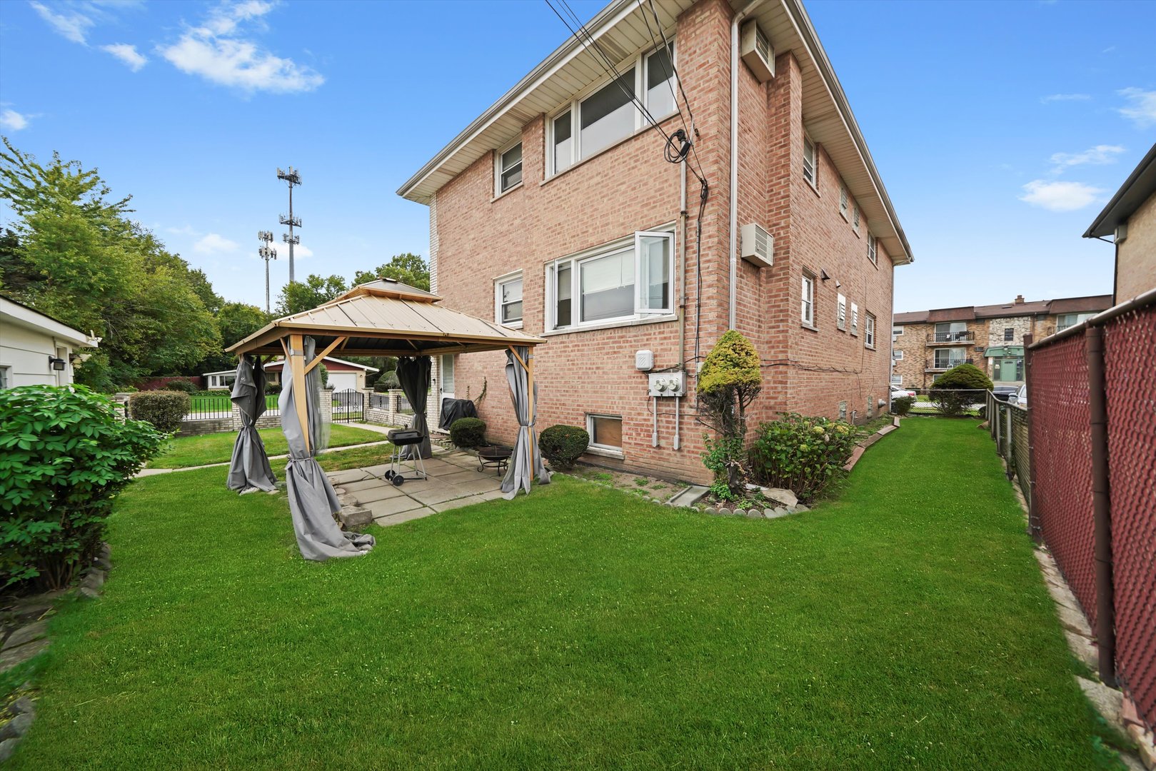 417 Cornell Avenue, Calumet City, IL 60409