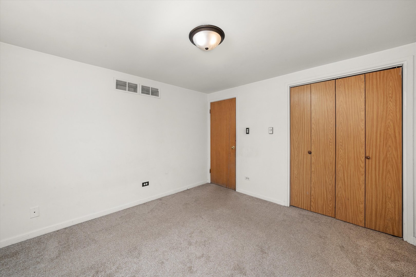 6634 W 95th Street #1D, Oak Lawn, IL 60453