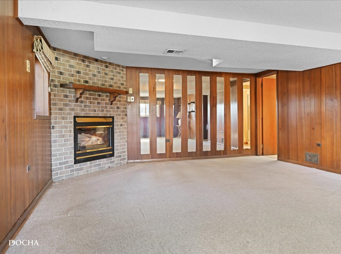 2712 Mohawk Avenue, Woodridge, IL 60517