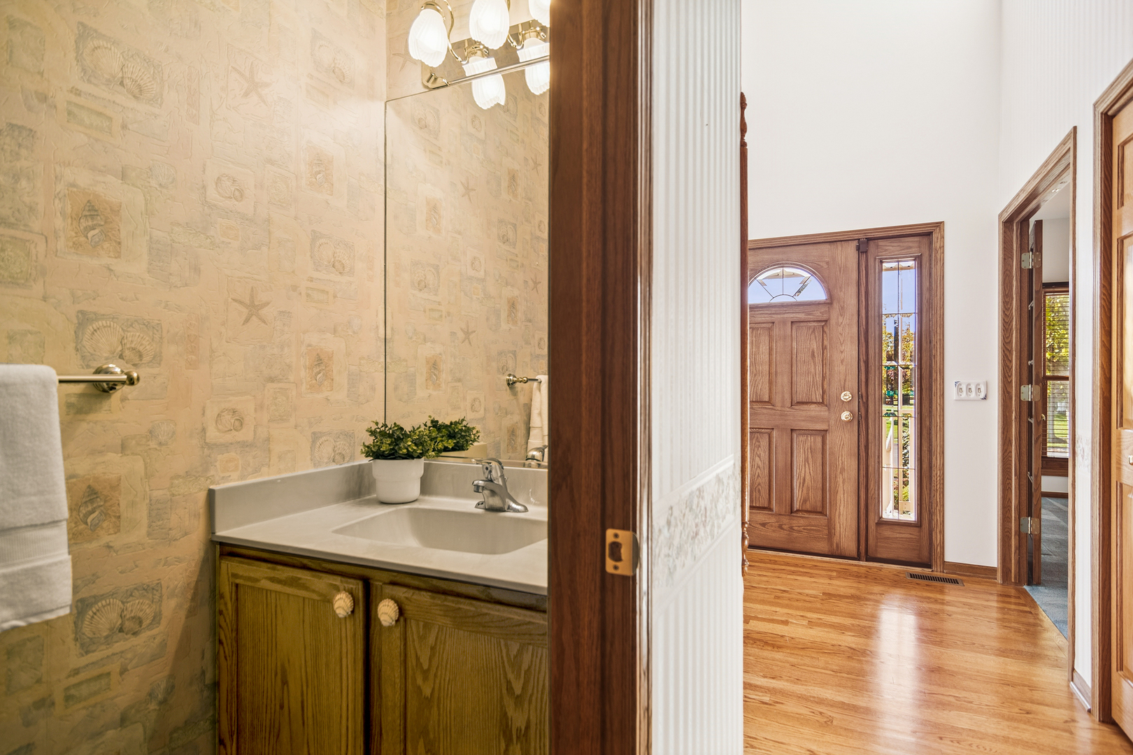 603 Ridgewood Drive, Antioch, IL 60002