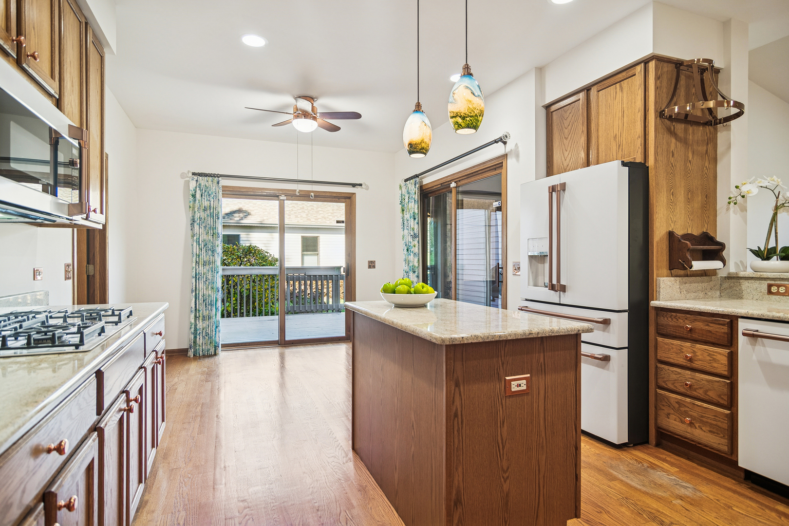 603 Ridgewood Drive, Antioch, IL 60002