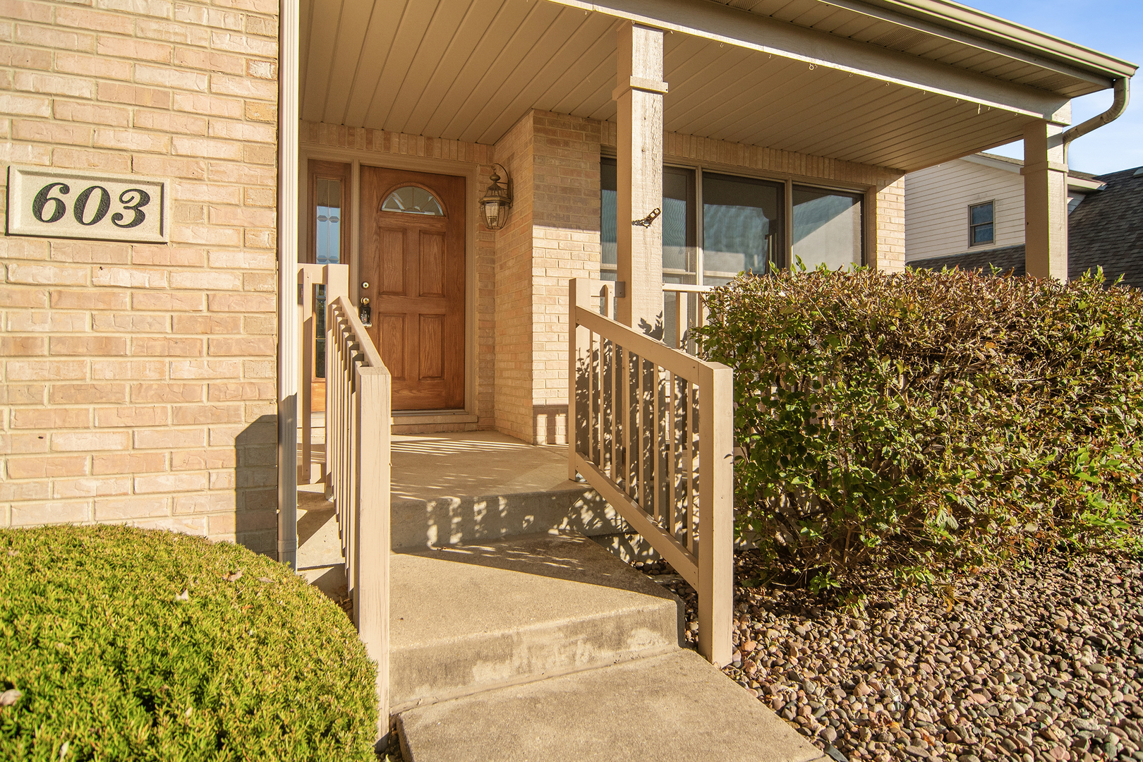603 Ridgewood Drive, Antioch, IL 60002